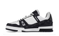 Louis Vuitton Trainer white black