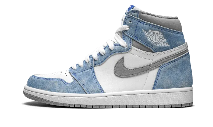 Air Jordan 1 High Hyper Royal