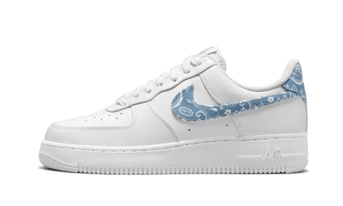 07 Essential White Worn Blue Paisley