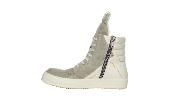 Sneakers In Suede Perla Scura Latte