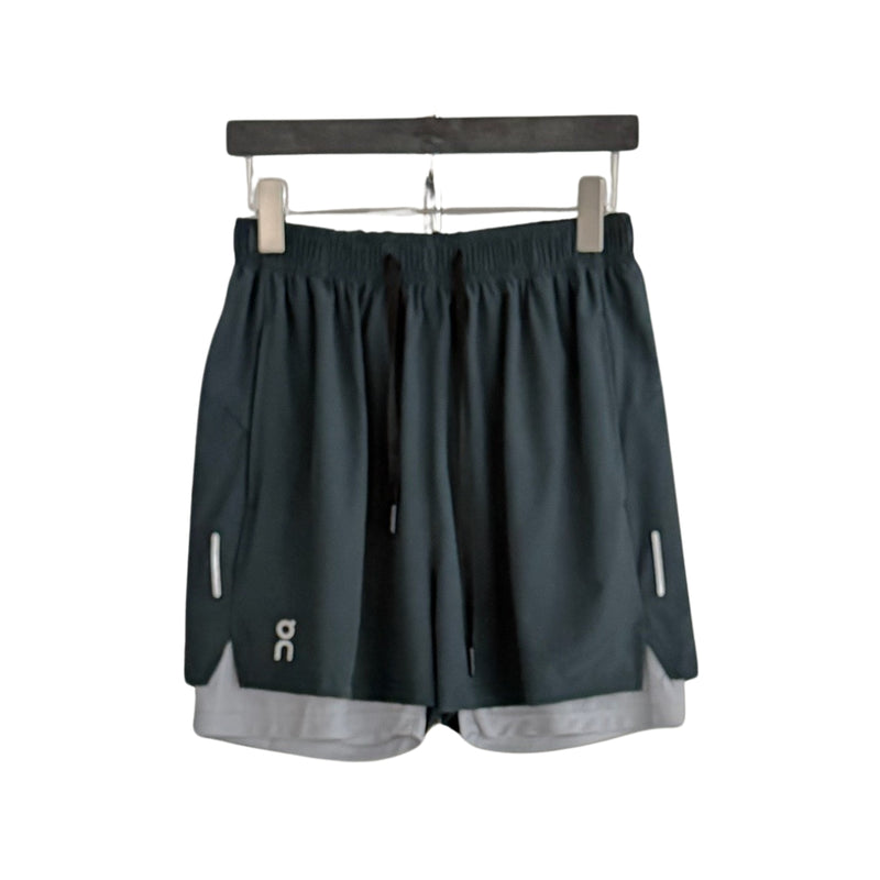 On Cloud Pantaloncini Running Pace Grigi