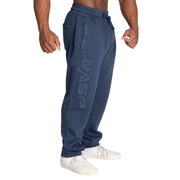 Washed Baggy Pants — Washed blue
