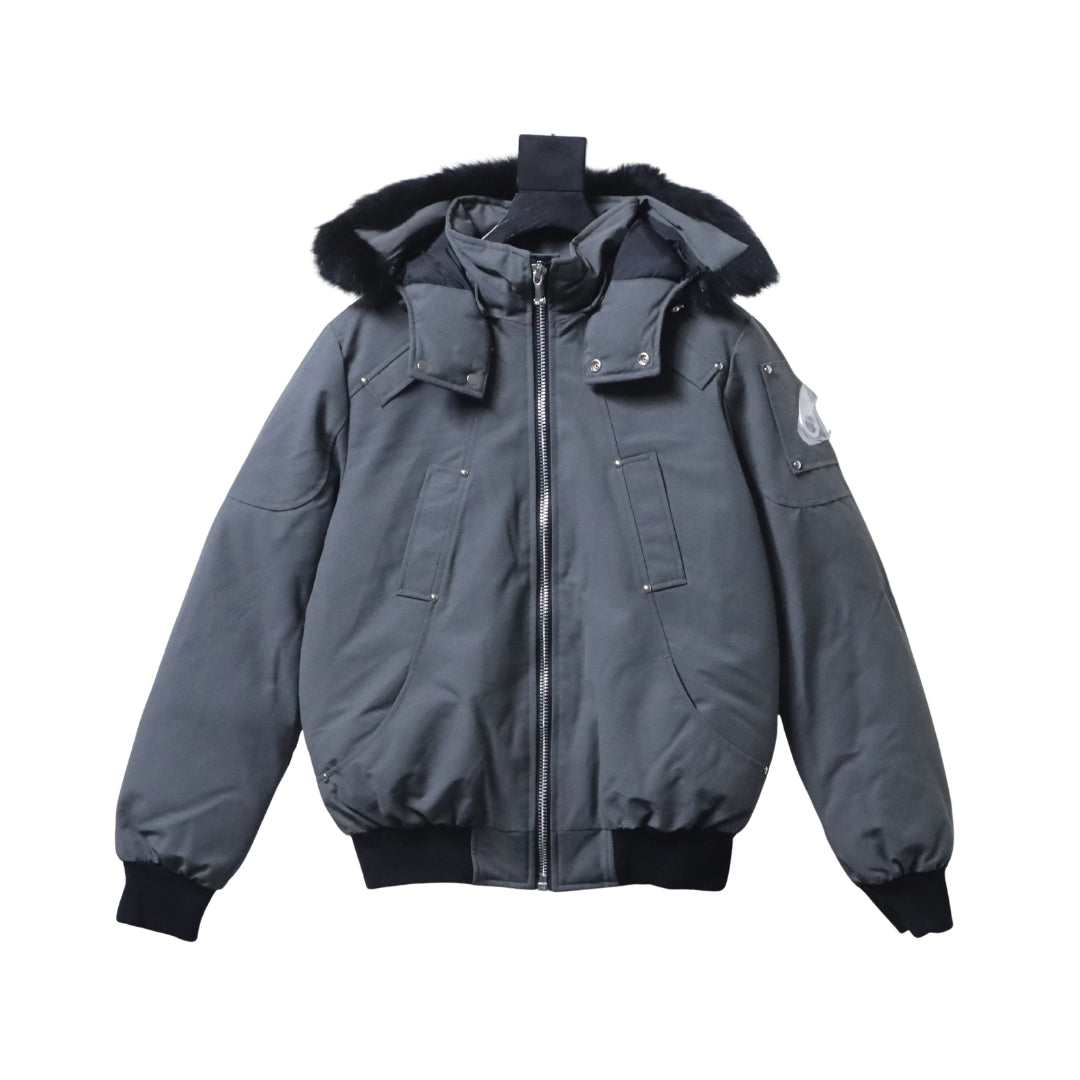 Moose Knuckles Bomber con Cappuccio in Shearling