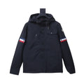 Moose Knuckles Giacca Nera con Righe Tricolori