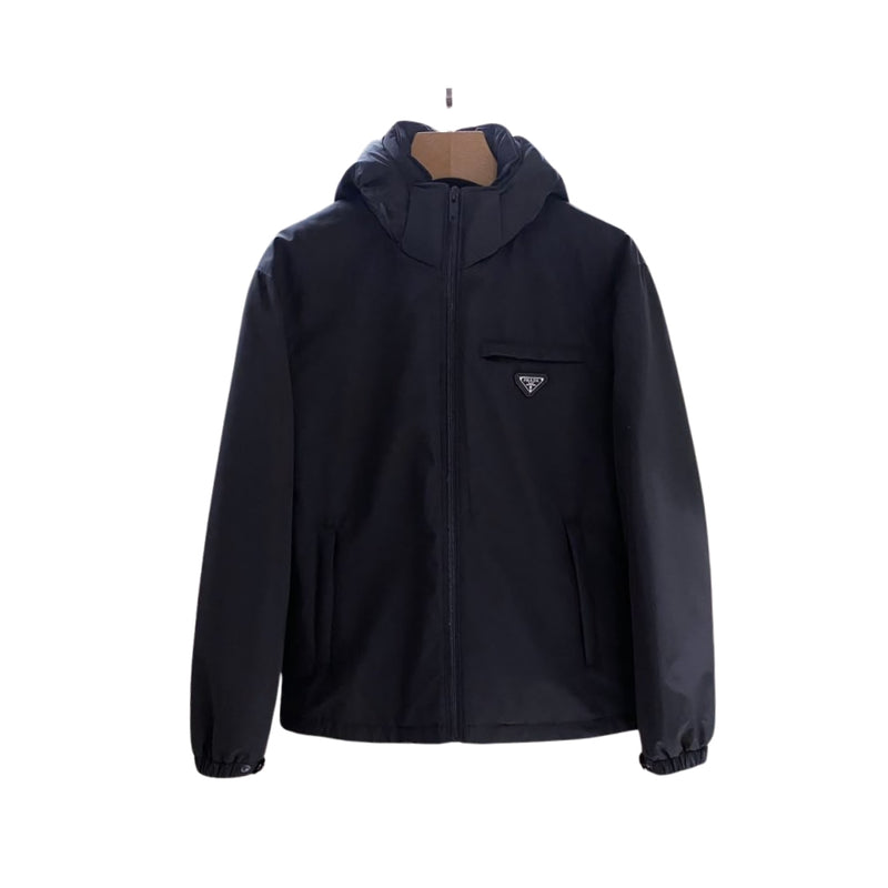 Prada Nero O Blu Navy Scuro Re-Nylon